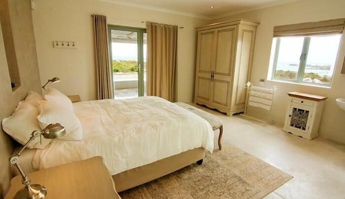 Standard House, 5 Bedrooms