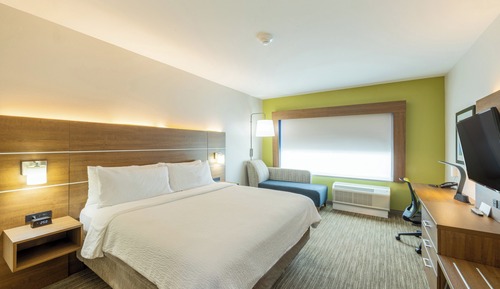 Standard Room, 1 King Bed, Accessible (Communications)