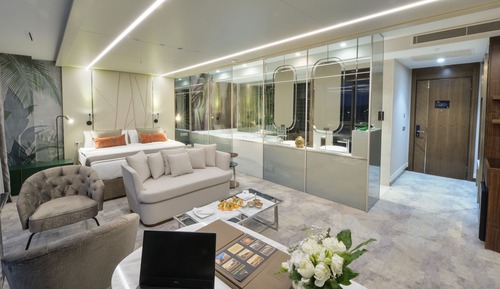 Premium Suite, Jetted Tub