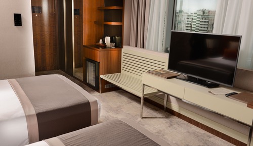 Deluxe Double or Twin Room