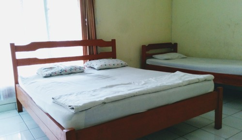 Economy Triple Room (with AC)