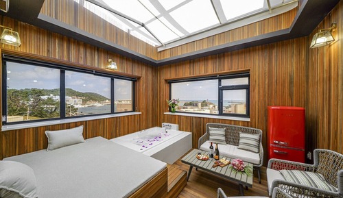 Family Suite, Ocean View (Spa, Netflix + Styler + Air purifier)
