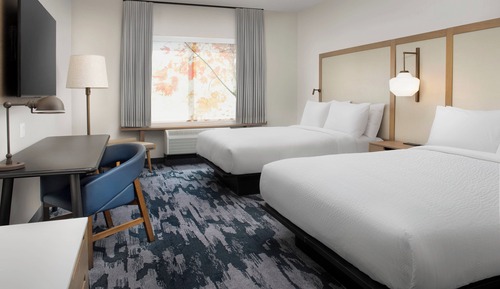 Room, 2 Queen Beds (Mobility Accessible, Transfer Shower)