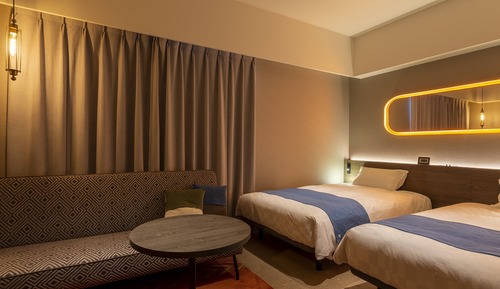 Deluxe Twin Room