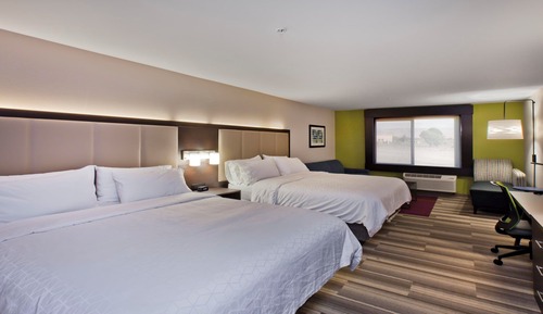 Suite, Multiple Beds