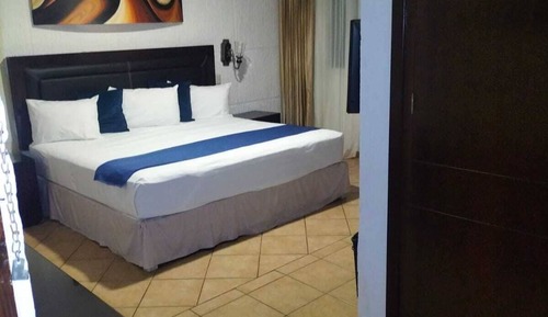 Comfort Single Room