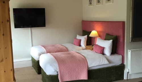 Family Room, Ensuite