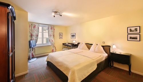 Basic Double Room, Private Bathroom