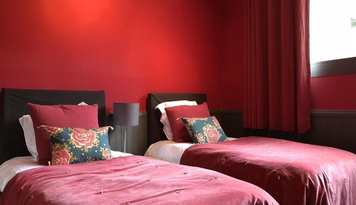 Suite, 2 Bedrooms