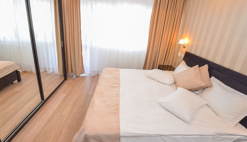 Apartment, 2 Bedrooms, Smoking, Terrace