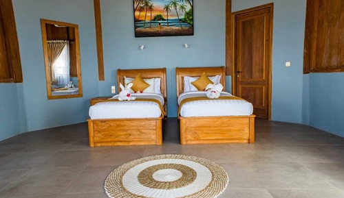 Grand Deluxe Beachfront View - Twin Bed