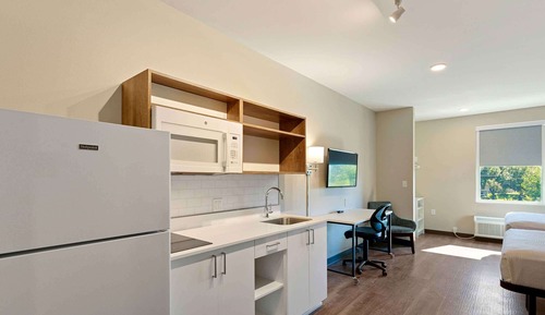 Standard Studio, 2 Queen Beds, Non Smoking, Refrigerator & Microwave