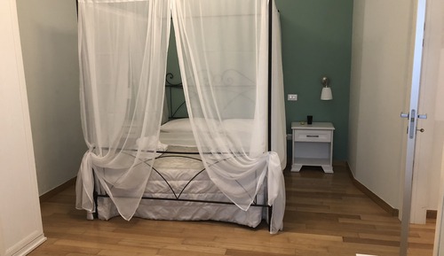 Deluxe Apartment, City View