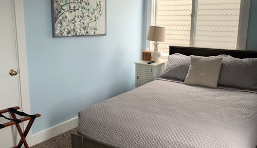 Sands Room, 1 Queen Bed, Shared Bathroom (at The Guest House)