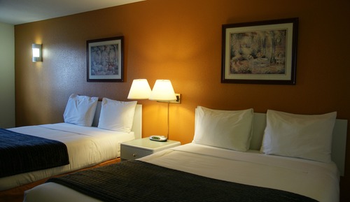 Basic Double Room, 2 Queen Beds