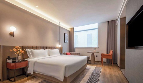 Premier Room, 1 King Bed, Non Smoking