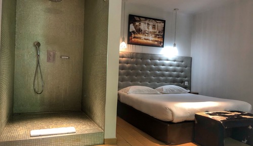 Luxury Room