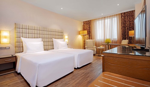 Club Double Room, City View