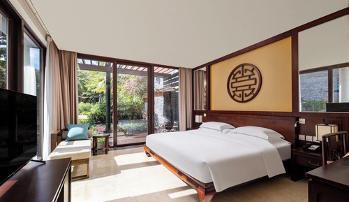 Spa Sanctuary Pool Villa