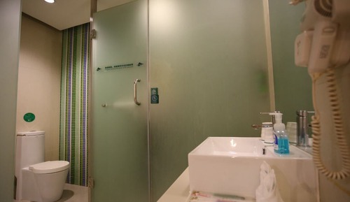 Standard Twin Room (Mainland Chinese Citizen Only)