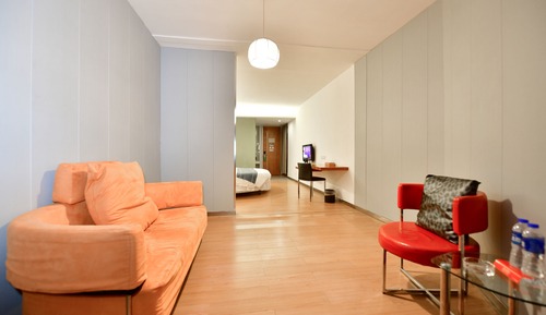 Romantic Trends Room (Mainland Chinese Citizen Only)