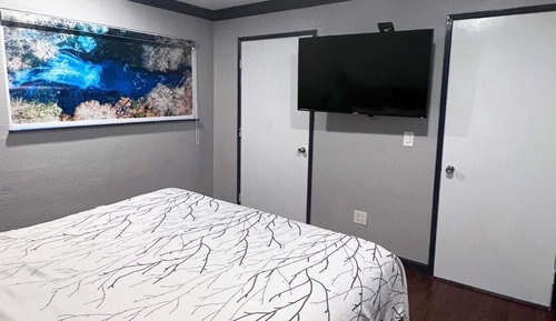 Suite, 1 King Bed, Non Smoking, Refrigerator & Microwave