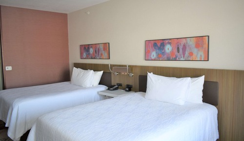 Room, 2 Queen Beds (Handicap Accessible)