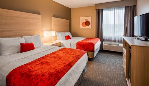 Suite, 2 Queen Beds, Non Smoking, Refrigerator (Third bed is a Sofabed)