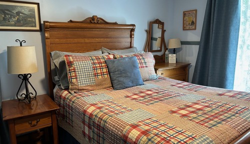 Standard Double Room, Private Bathroom (Tunnels & Trestles)
