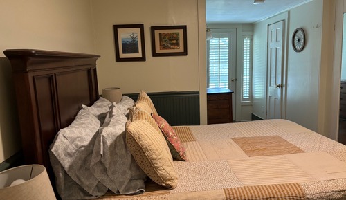 Standard Double Room, Private Bathroom (Stems & Petals)