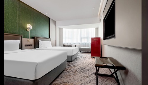 Premier Twin Room, 2 Twin Beds(with Dyson hairdryer)