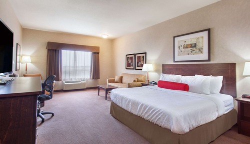 Deluxe Room, 1 King Bed, Non Smoking, Fireplace (with Sofabed)