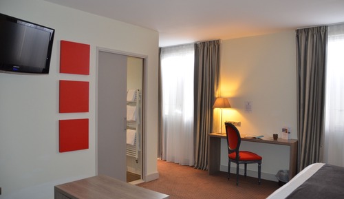 Double Room Elegance - Garden View