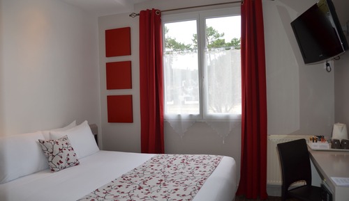 Standard Double Room, Garden View