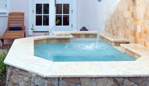 Luxury Room (Sugar Mill)