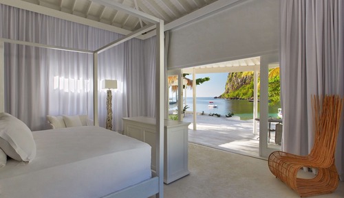Luxury Bungalow, Beachfront