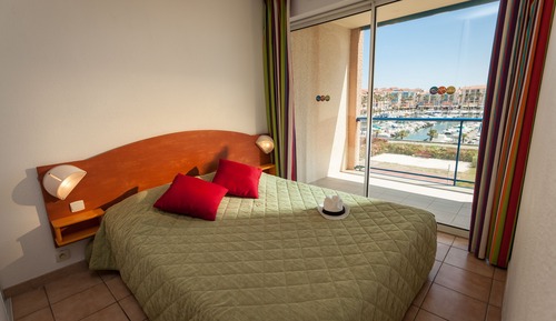 One Bedroom Apartment for 4, Harbour Side