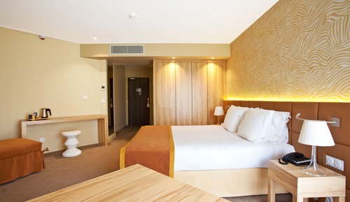 Executive Room, 1 King Bed, Patio (20SQM, Flatscreen TV)