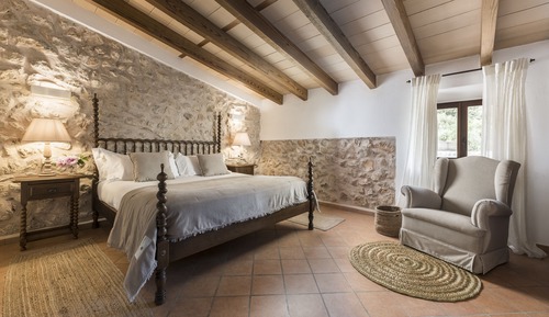 Suite, Terrace, Valley View (Vista)