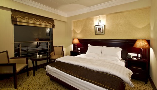 Club Deluxe Room