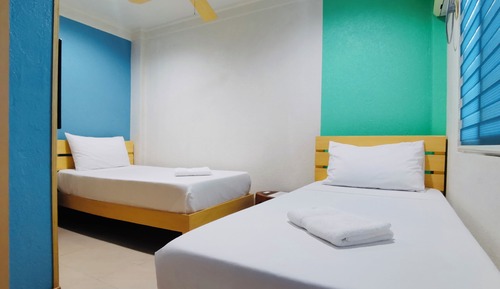 Classic Twin Room