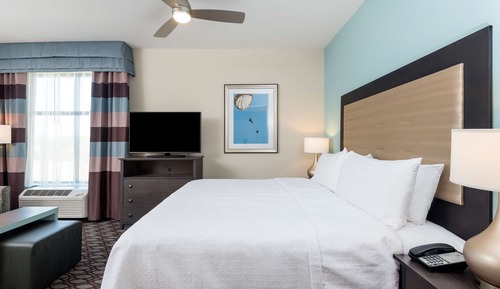 Studio Suite, 1 King Bed, Non Smoking