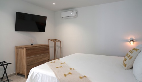 Premium Apartment, 1 Bedroom, Kitchen, Pool View