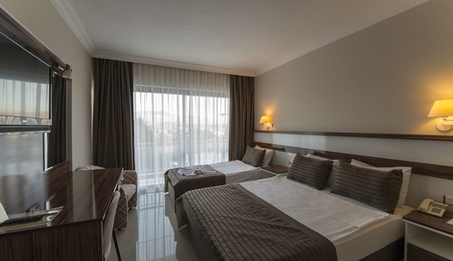 Economy Double or Twin Room, 1 Bedroom, Mountain View