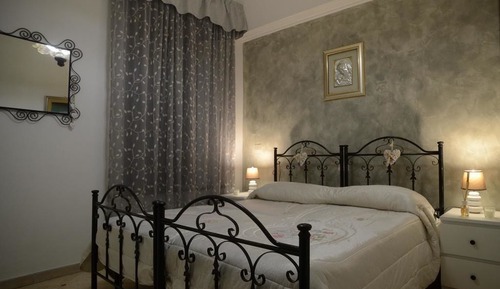 Deluxe Triple Room, 1 Bedroom, Accessible