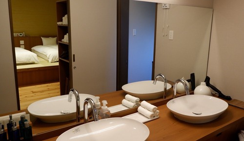 Family Room with Tatami Area