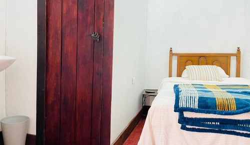 Basic Single Room