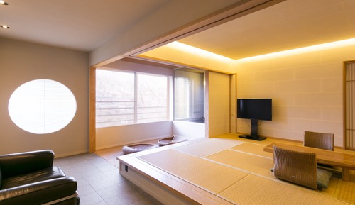 Modern Japanese Western Room with natural cypress bath-AOI