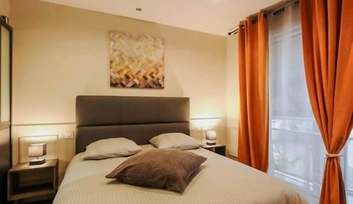 Deluxe Double Room, Private Bathroom