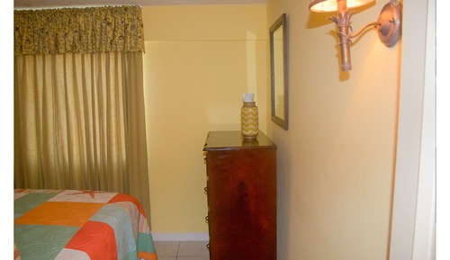 Family Apartment, 2 Queen Beds, Ocean View, Beachfront